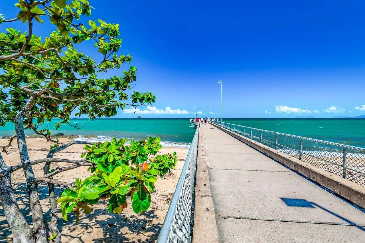 Palm Cove Holiday Apartment Kuranda
