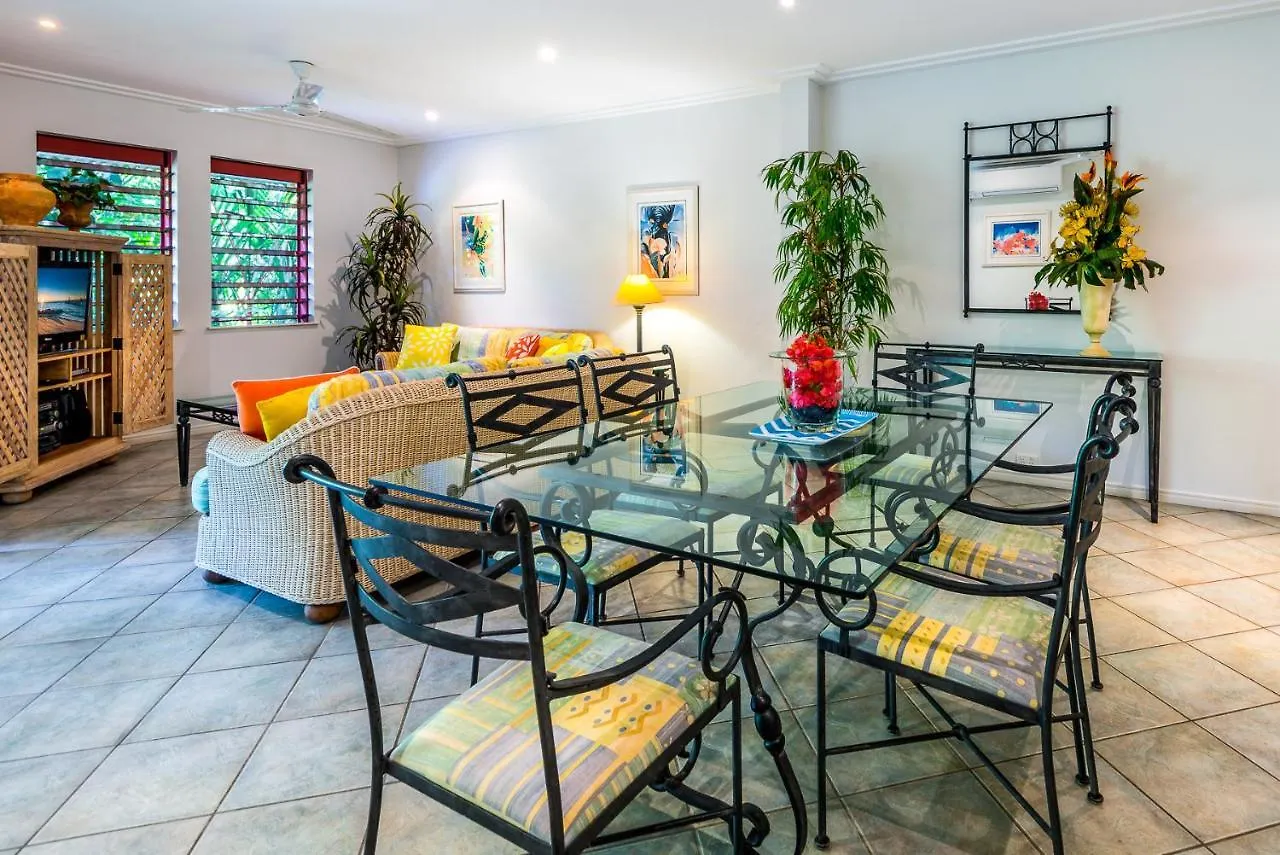 Palm Cove Holiday Apartment Kuranda